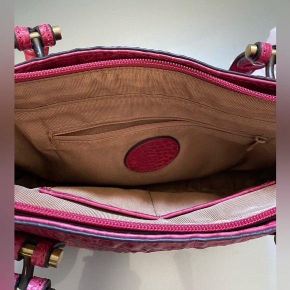 Eternal Aigner Pink Leather Bag. - Picture 7 of 12